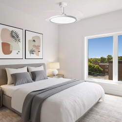 Ventilateur de plafond à pales rétractables et lumière LED 3CCT avec télécommande
