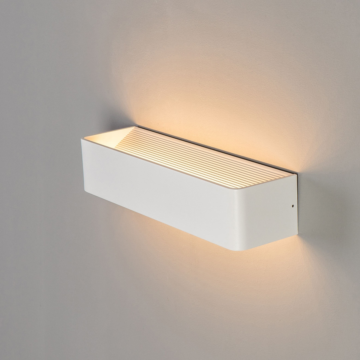 Aplique aluminio LED 7W color blanco